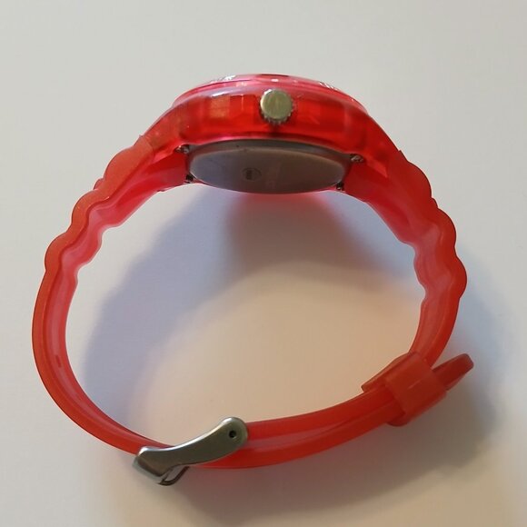 Timex Marathon Ladies Red Analog Watch WR 50M TW5M06500 - Picture 8 of 12